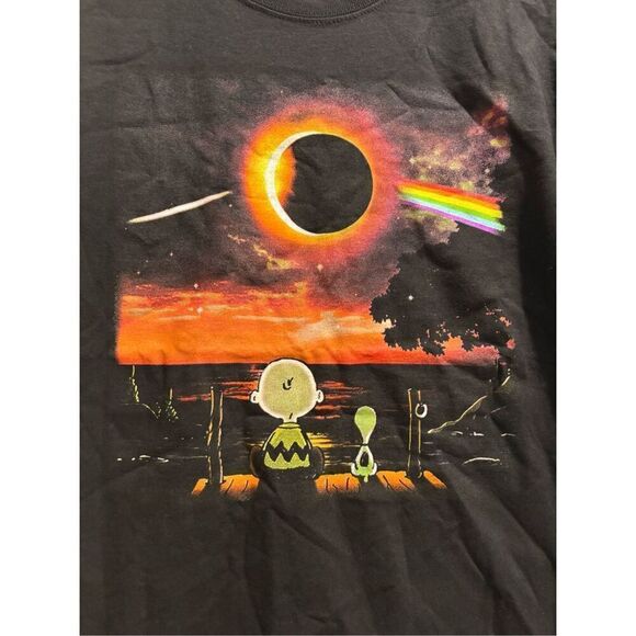 Charlie Brown x Pink Floyd Eclipse T-shirt size Small - Picture 2 of 2